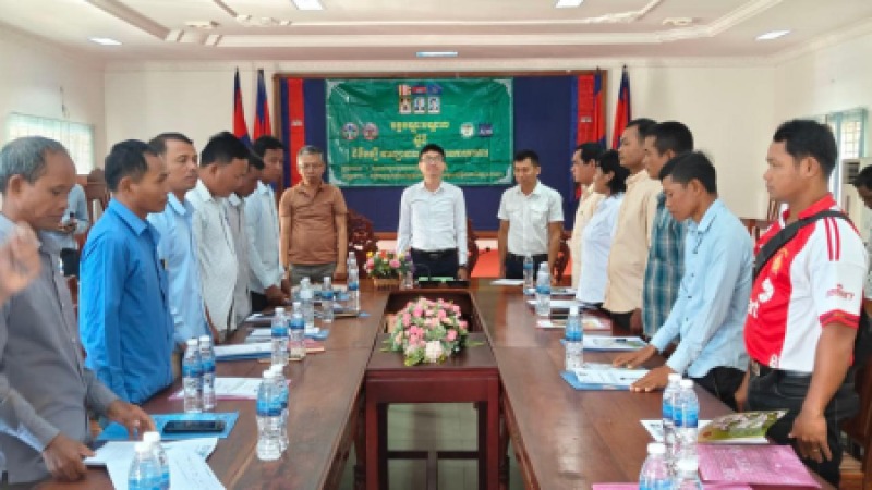 វគ្គបណ្ដុះបណ្ដាលស្ដីពីជំងឺបក្សី ការព្យាបាល និងវិធានការការពារ នៅខេត្ដឧត្ដរមានជ័យ