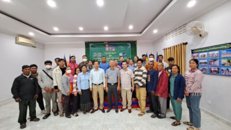 វគ្គបណ្តុះបណ្តាលពង្រឹងសមត្ថភាពអ្នកចិញ្ចឹមមាន់ស្រុក ស្តីពី ការលើកកម្ពស់ការអនុវត្តការចិញ្ចឹម ការបង្កើនផលិតកម្ម និងការជំរុញនិរន្ភភាព នៃការចិញ្ចឹមមាន់ស្រុក